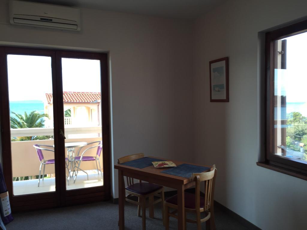 Guest House Punta Grzan Петркане Стая снимка