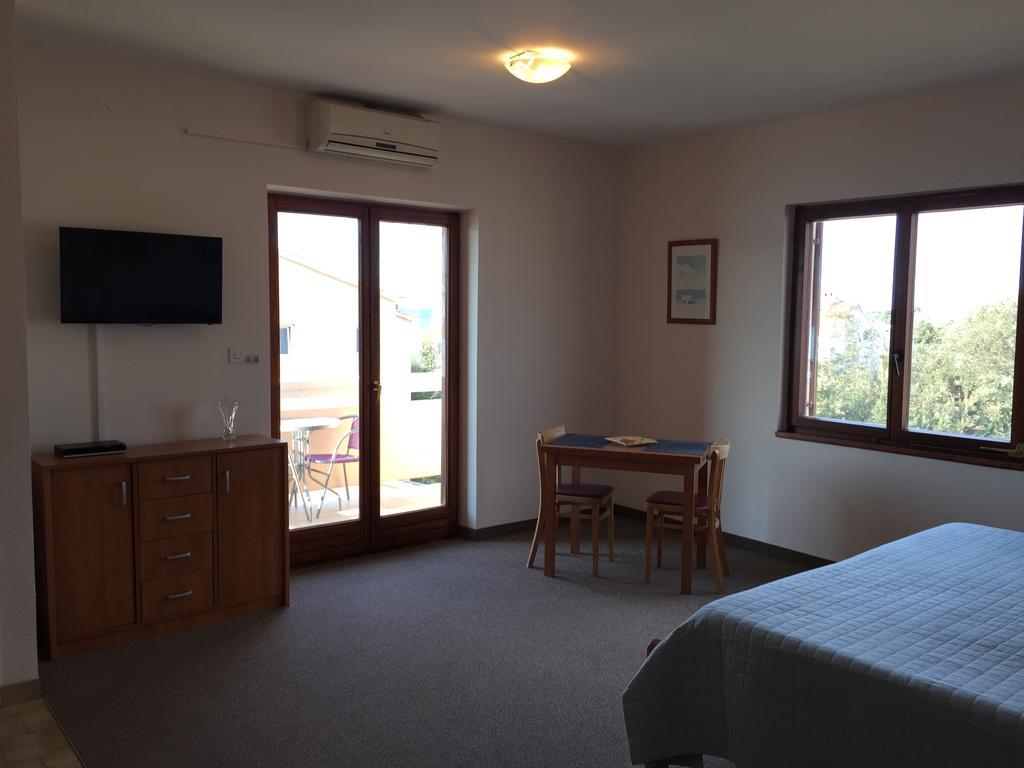 Guest House Punta Grzan Петркане Стая снимка