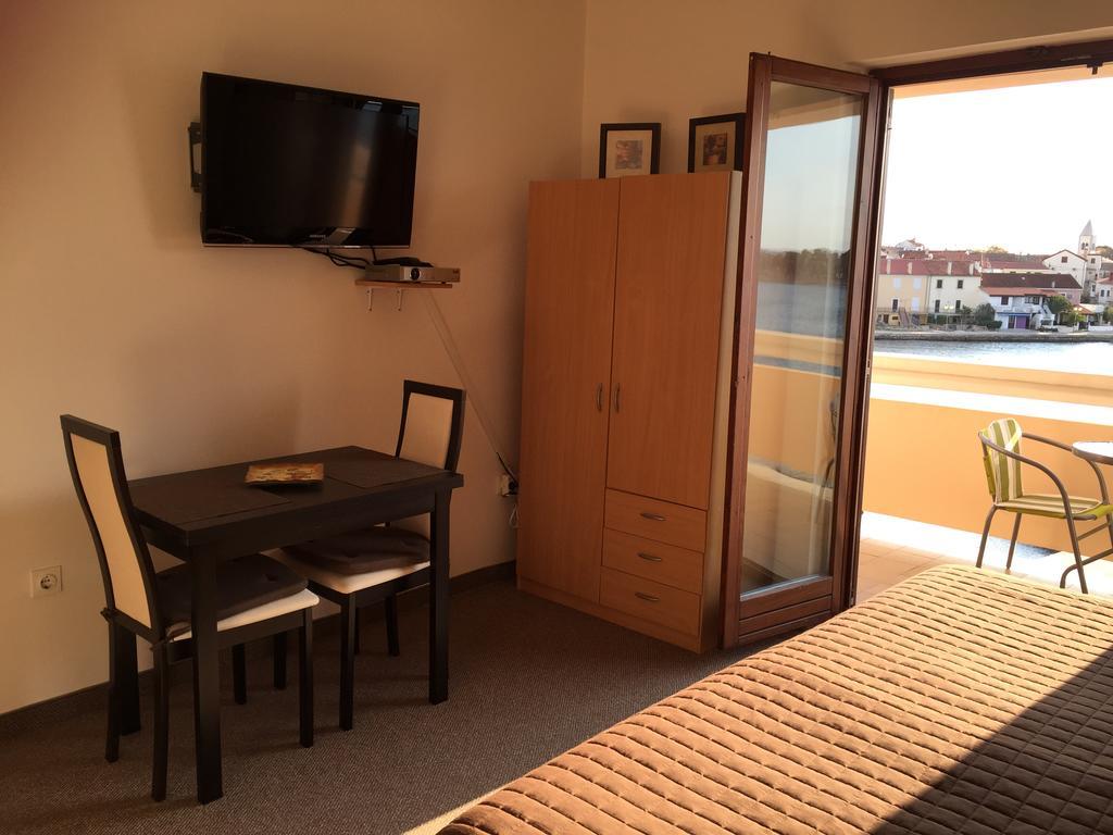 Guest House Punta Grzan Петркане Стая снимка