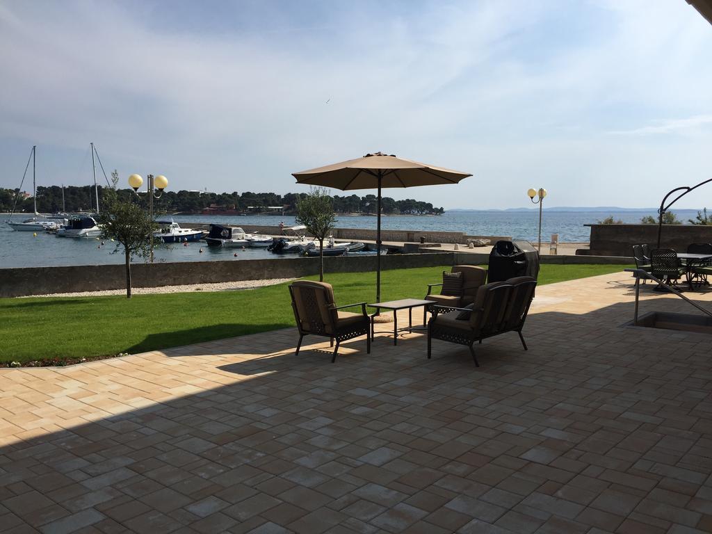 Guest House Punta Grzan Петркане Екстериор снимка