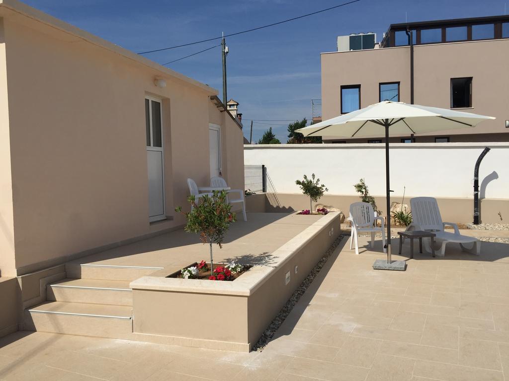 Guest House Punta Grzan Петркане Екстериор снимка