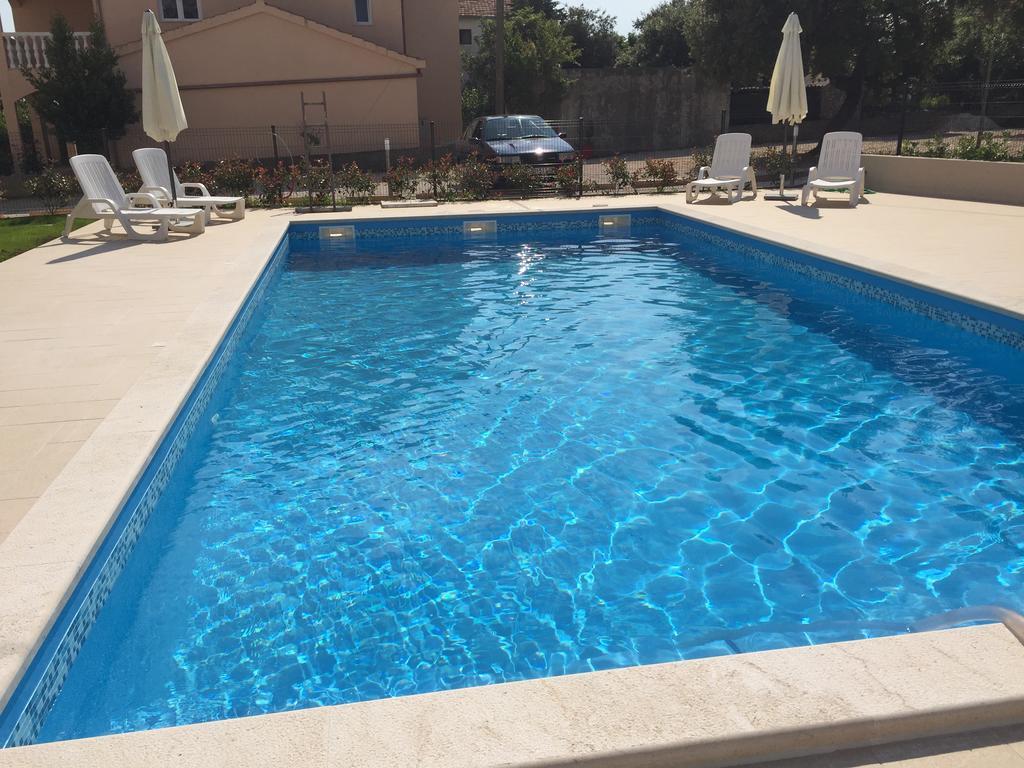 Guest House Punta Grzan Петркане Екстериор снимка